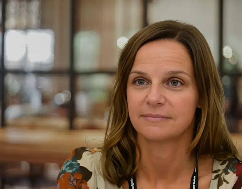 Jane Mansour publishing success stories, represented by Hannah Todd.